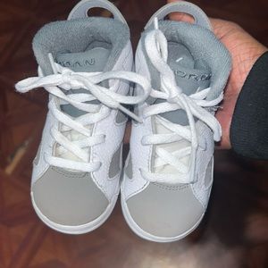 Air Jordan 6 Retro Toddler Basketball Shoes size 7c